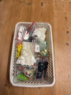 Plastikknapper str. 20 - ukendt antal