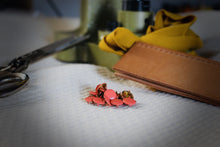 Indlæs billede til gallerivisning B67 - Fersken - Hel kappe - Hel kappe - Trykknappe
